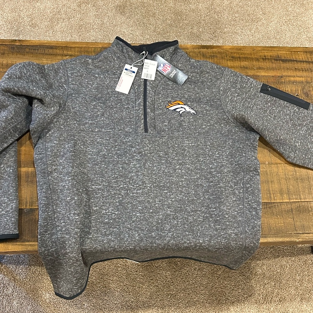 Antigua heathered gray Denver Broncos 1/4 zip fleece. NWT.